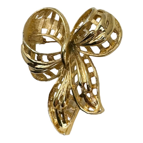 Vintage Coro Bow Brooch - Picture 3 of 7